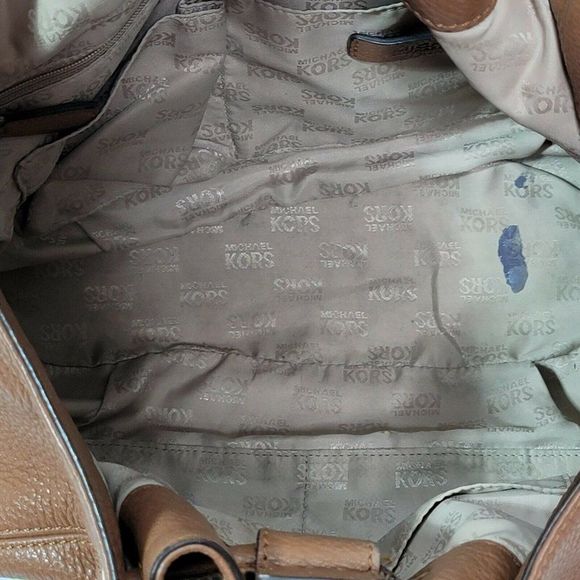 Michael Kors Astor Large Ring Brown Pebbled Leather Bucket Shoulder Bag Purse - Picture 5 of 12